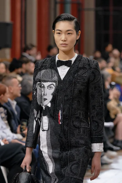 Look 233
